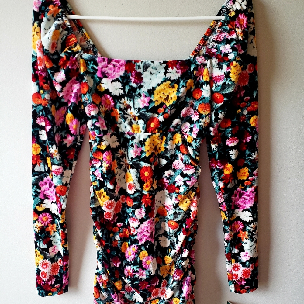 Vibrant floral side crinkle dress